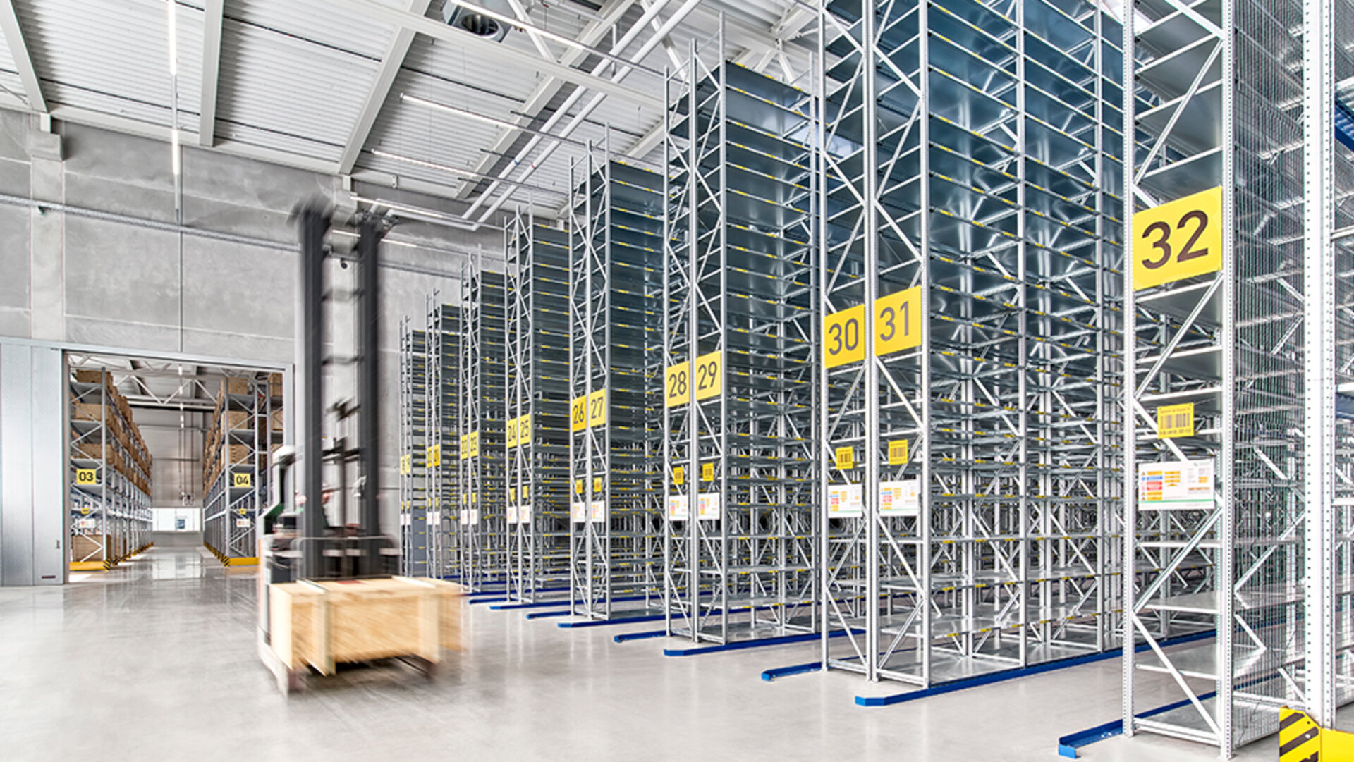 Storage Class Lgk Germany Reference Liebherr Logistics - Schulte Lagertechnik